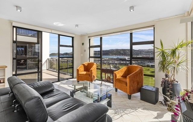  at 8 Bunker Way, Strathmore Park, Wellington