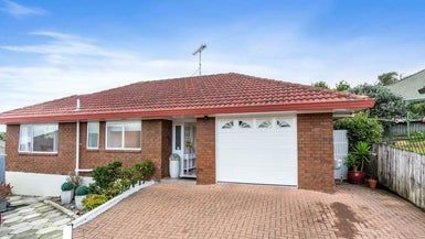  at 2/21 Stewart Gibson Place, Manurewa, Auckland
