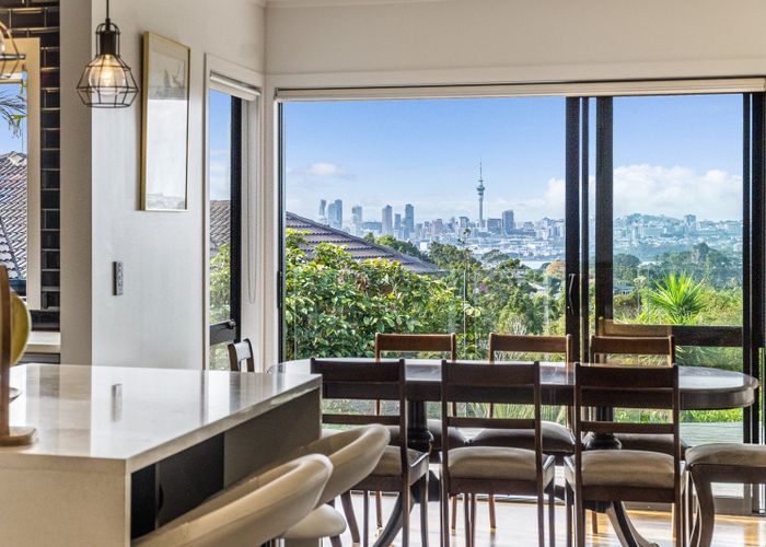  at 24A Balmain Road, Chatswood, Auckland