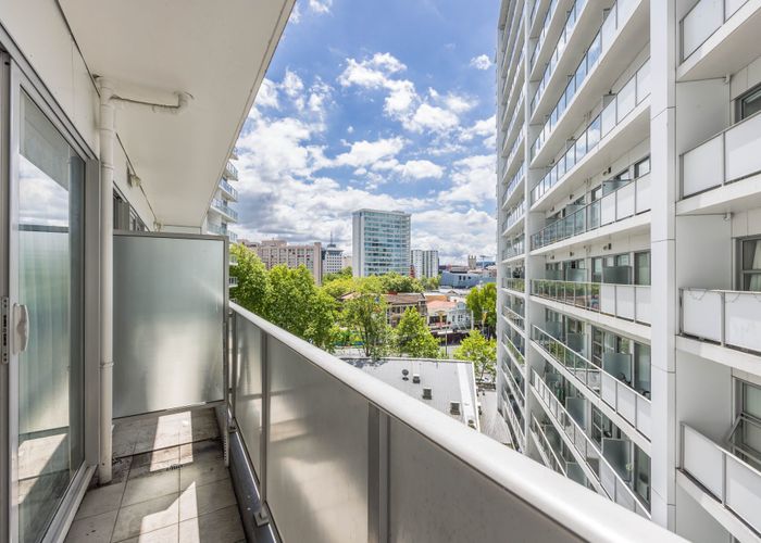  at 612/430 Queen Street, Auckland Central, Auckland