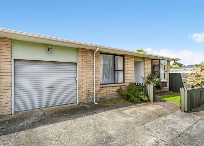  at 2/12 Malone Road, Waterloo, Lower Hutt