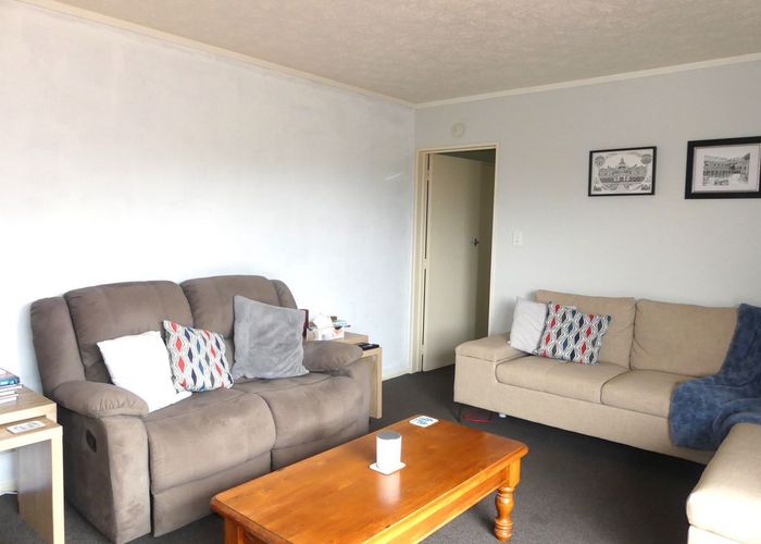  at 2/127 Vernon Street, Kingswell, Invercargill