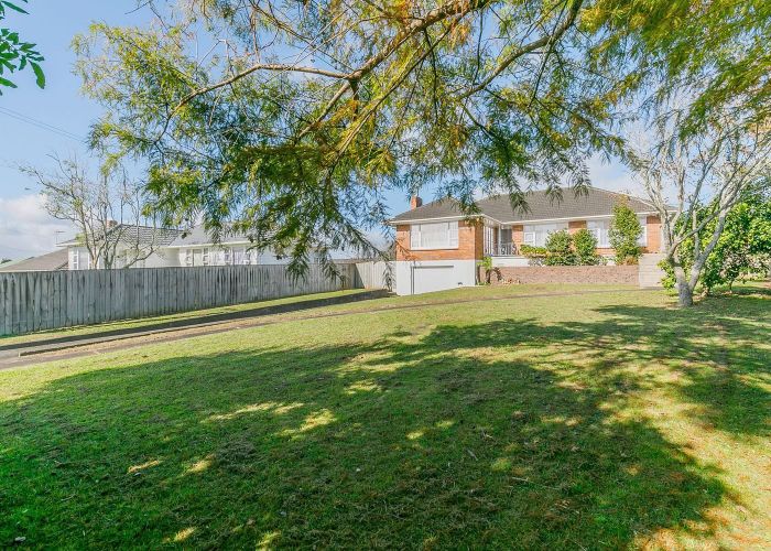  at 1 Fickling Avenue, Mount Roskill, Auckland City, Auckland