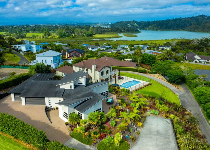  at 215D Schnapper Rock Road, Schnapper Rock, Auckland