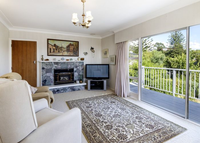  at 2 Kelly Place, Cockle Bay, Auckland