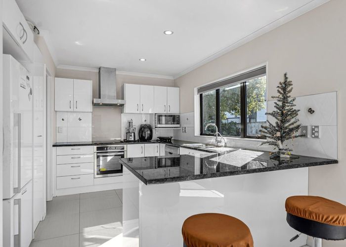  at 156A Manuroa Road, Takanini, Papakura, Auckland