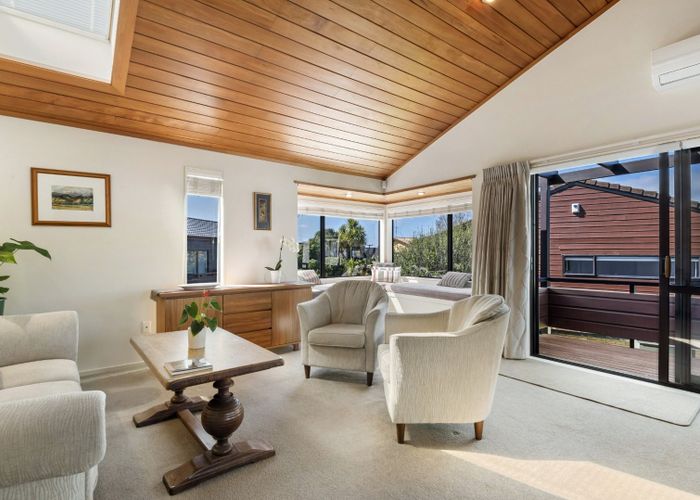  at 3/11 Faulkner Road, Northcote Point, Auckland