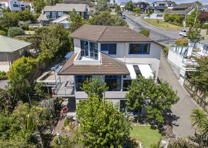  at 40 Mccahill Views, Botany Downs, Auckland