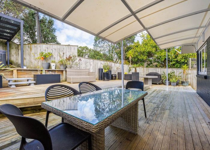  at 1/32 Forrest Hill Road , Forrest Hill, North Shore City, Auckland