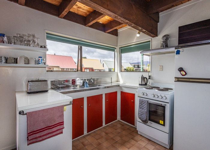  at 7 Park Lane, National Park, Ruapehu, Manawatu / Whanganui