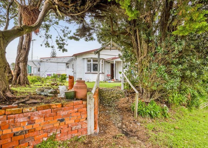  at 32 Norfolk Street, Patea, South Taranaki, Taranaki