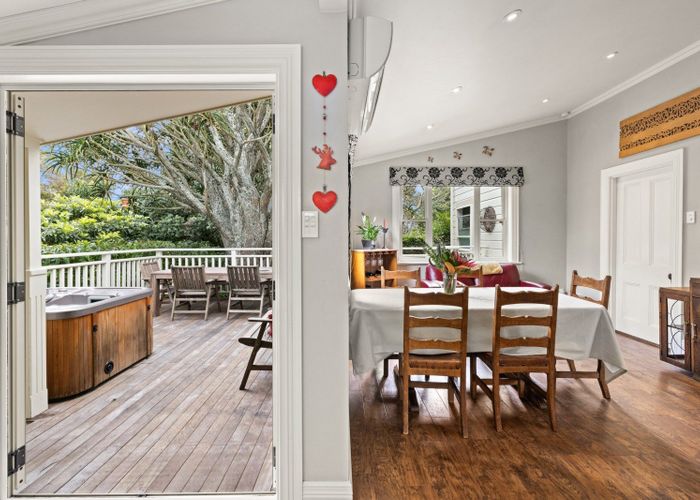  at 4 Terrace Lane, Hospital Hill, Napier