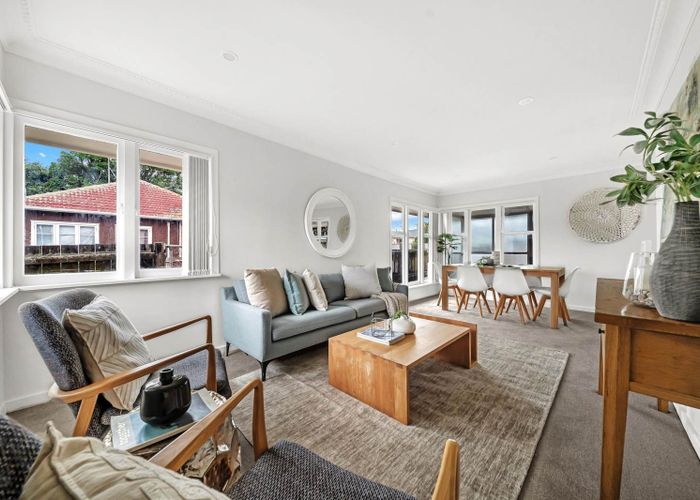  at 1/112 Gray Avenue, Papatoetoe, Manukau City, Auckland