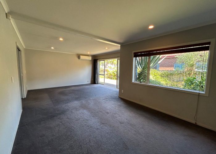  at 6 Routeburn Avenue, Aotea, Porirua, Wellington