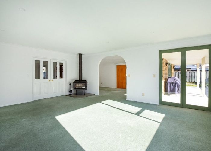  at 4 Sequoia Place, Springlands, Blenheim