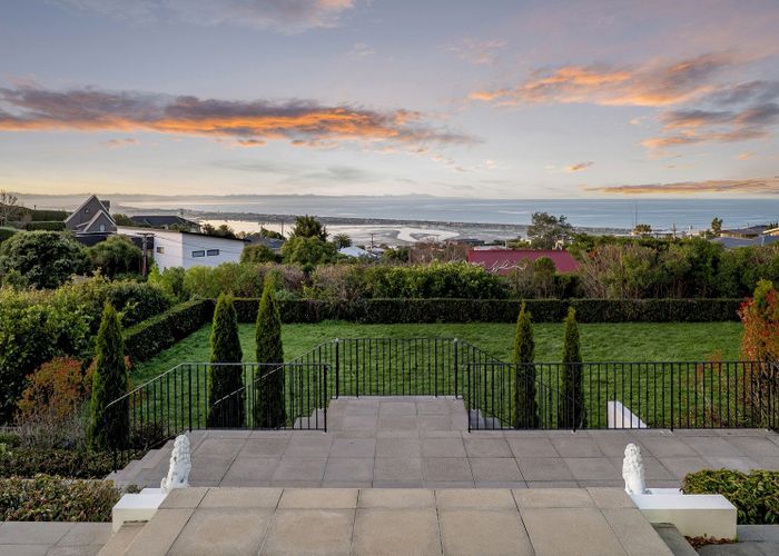  at 70 Belleview Terrace, Mount Pleasant, Christchurch City, Canterbury