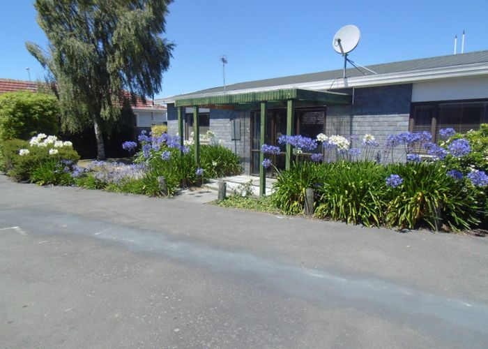  at 2/4 Middleton Road, Upper Riccarton, Christchurch City, Canterbury
