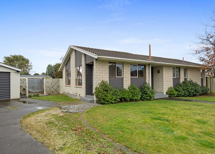  at 14 McKellar Place, Hornby, Christchurch City, Canterbury