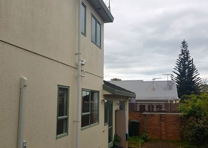  at 7a Kingsway, Three Kings, Auckland City, Auckland