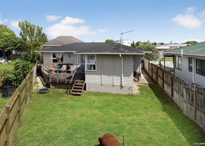  at 20C Ashgrove Road, Mangere, Auckland