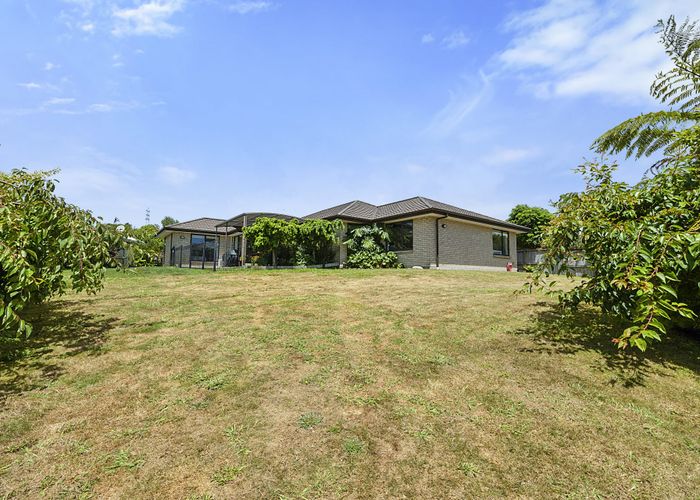  at 14 Te Arakete Place, Hurworth
