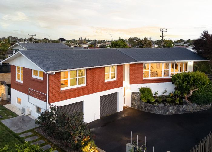  at 180 Sandwich Road, St Andrews, Hamilton