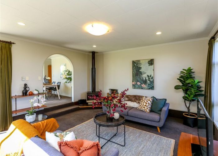  at 1042 Carrington Road, Hurworth, New Plymouth