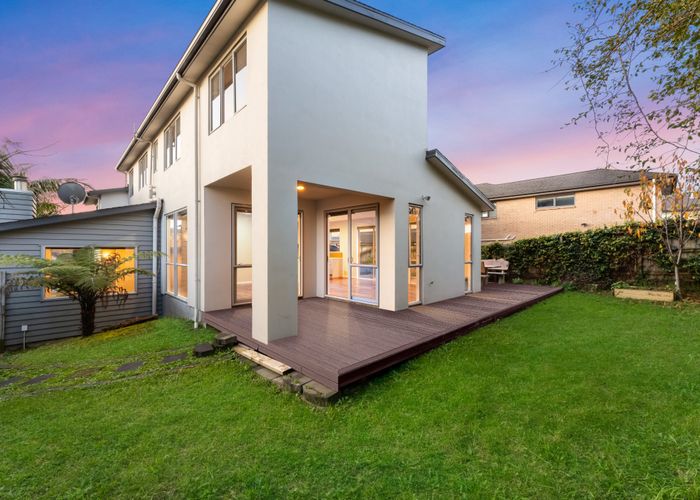  at 106 Killybegs Drive, Pinehill, North Shore City, Auckland