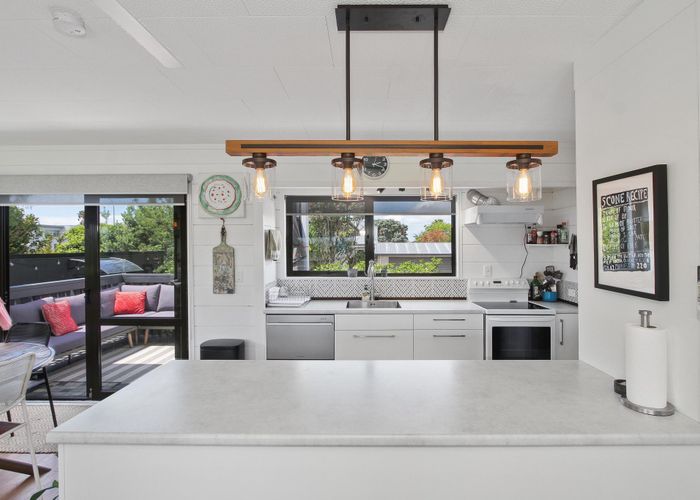  at 3 Stella Drive, Clarks Beach, Clarks Beach