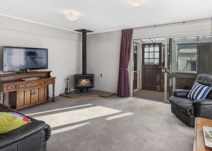  at 5 Bird Grove, Stokes Valley, Lower Hutt, Wellington