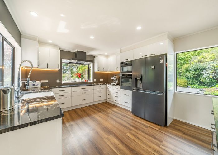  at 266 Murphys Road, Pauatahanui, Porirua, Wellington