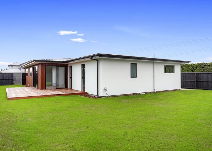  at 102 Benashet Drive, Lincoln, Lincoln