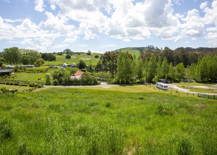  at 2/142 Mapara Road, Acacia Bay, Taupō