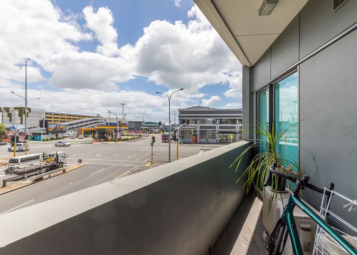  at 105/2 Dockside Lane, Auckland Central, Auckland