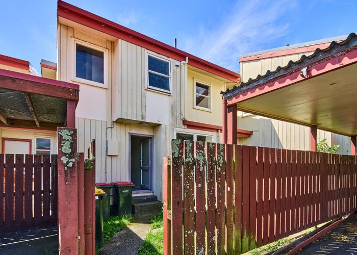  at 6/3 Bouverie Street, Petone, Lower Hutt, Wellington