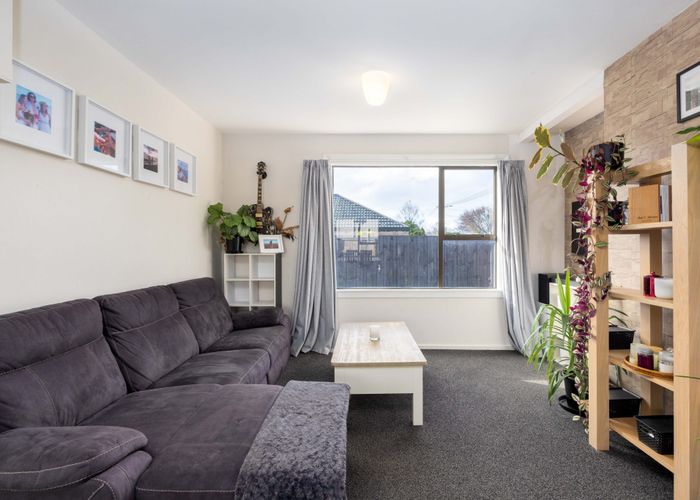  at 27 Smith Street, Woolston, Christchurch