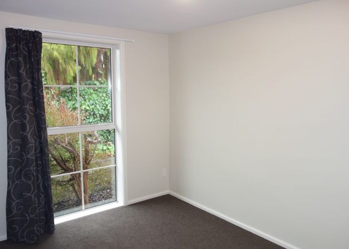  at 1/452 Barbadoes Street, Edgeware, Christchurch