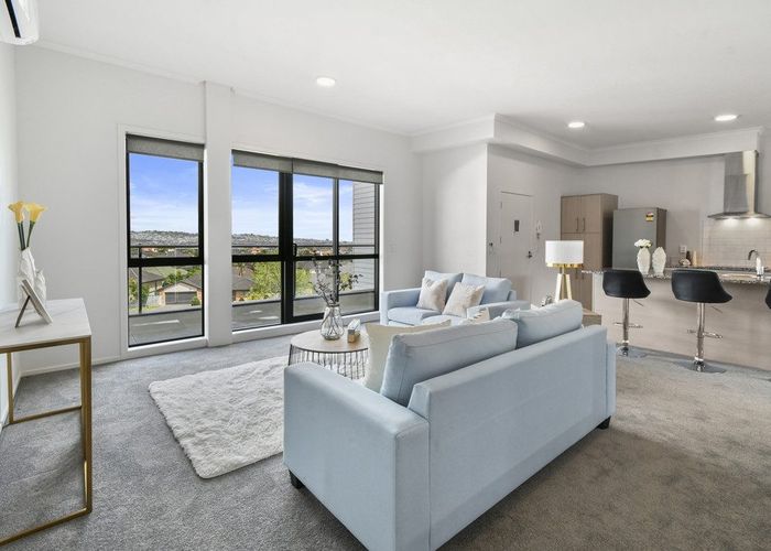  at 12/130 Stancombe Road, Flat Bush, Manukau City, Auckland