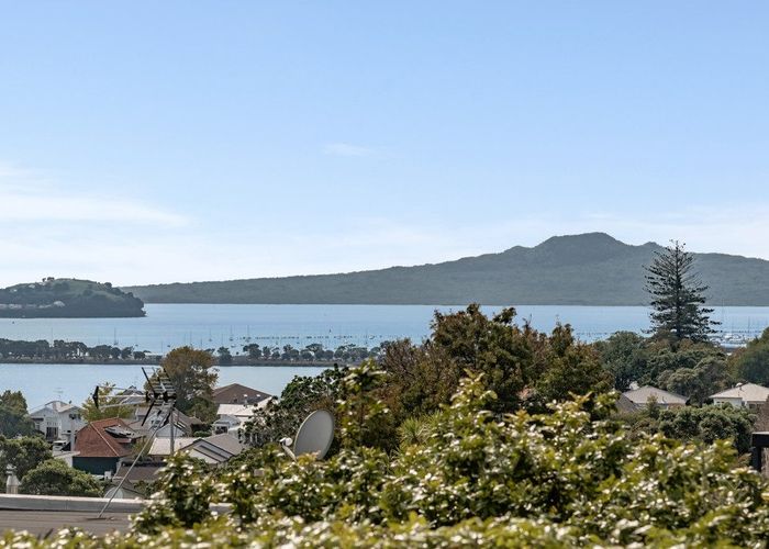  at 28 Arney Crescent, Remuera, Auckland City, Auckland