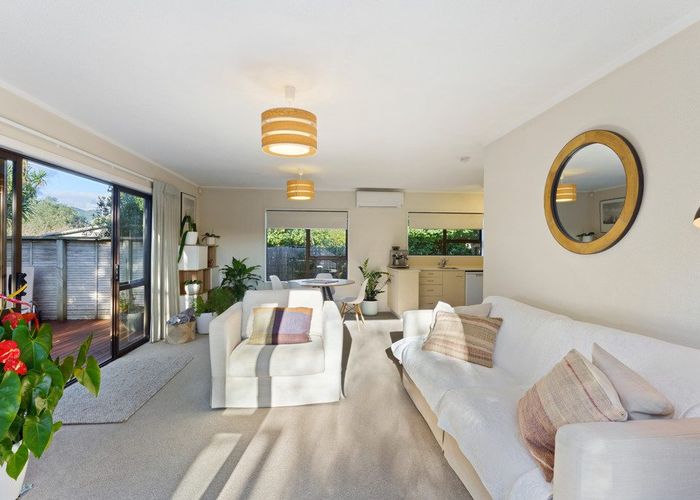  at 27a Rauparaha Street, Waikanae Beach, Kapiti Coast, Wellington