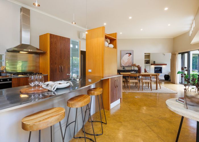  at 3 The Oaks, Awapuni, Palmerston North, Manawatu / Whanganui