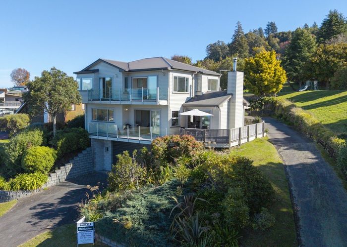  at 10 Wakeman Road, Acacia Bay, Taupo, Waikato