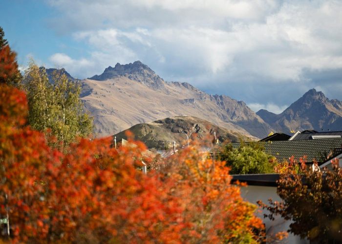  at 18 Inverness Crescent, Arrowtown, Queenstown-Lakes, Otago