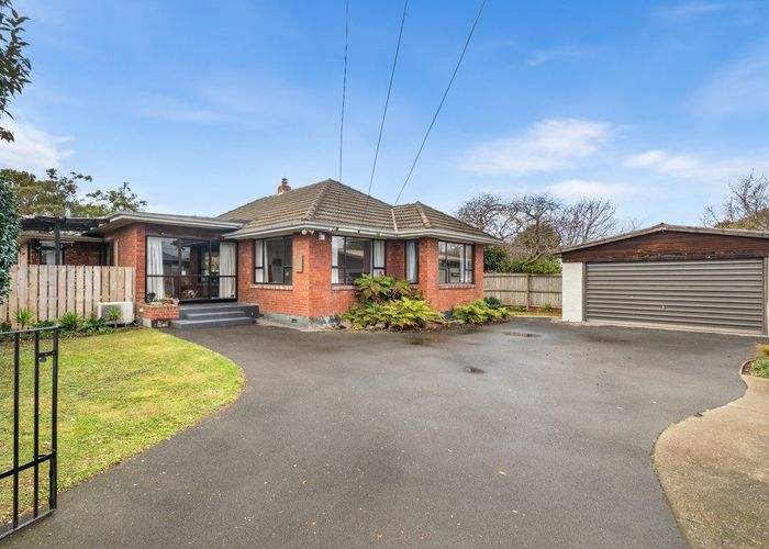  at 4 Deloraine Street, Somerfield, Christchurch