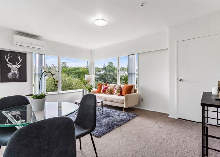  at 47A Peach Road, Glenfield, North Shore City, Auckland