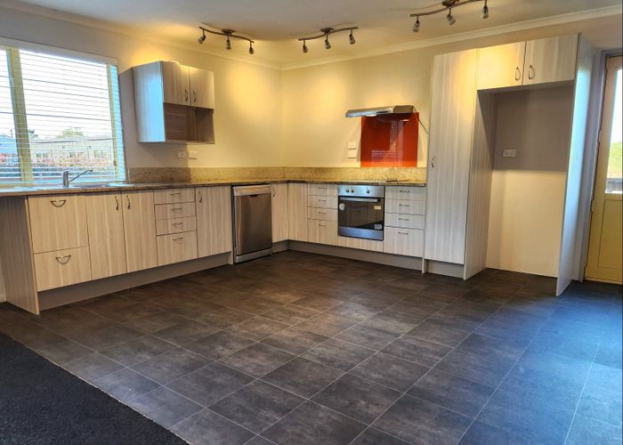  at 10 Kilgour Street, Seacliff