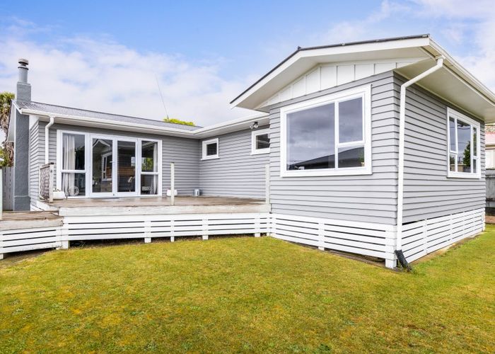  at 327 Frankley Road, Ferndale, New Plymouth