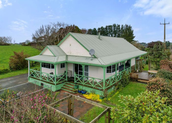  at 100 Karakariki Road, Whatawhata