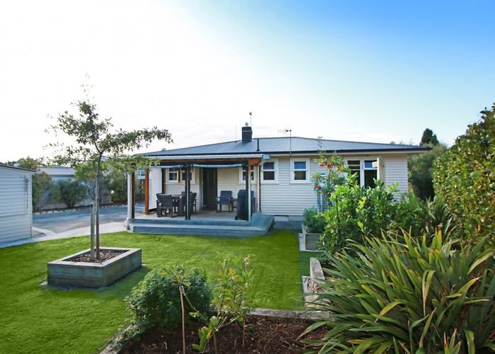 Free property data for 11 Battersea Place, Roslyn, Palmerston North