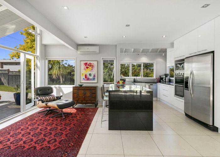  at 9 Park Avenue, Takapuna, Auckland